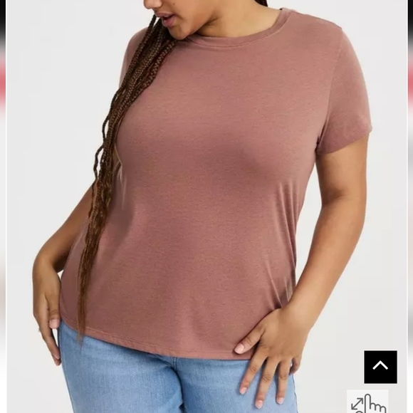 Torrid Everyday Signature Tee 5X EUC - Picture 2 of 9